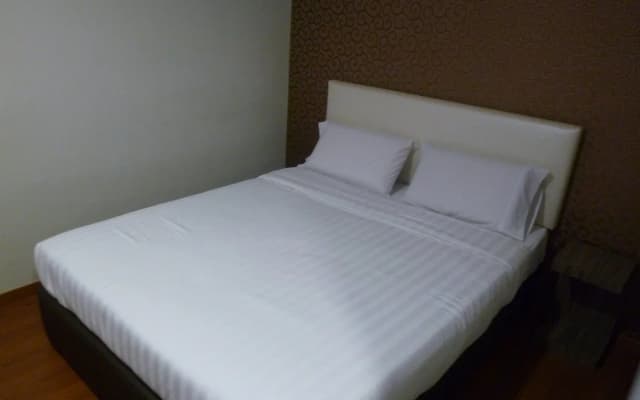 U & Me Hotel - photo 3