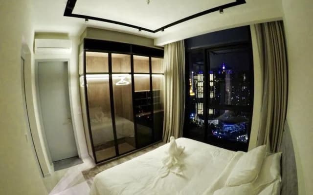 Expressionz Professional Suites by Vincent - photo 2