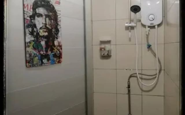 Sibu-Casamea(Shoplot)2 Bedrooms-FREE wifi & Washer - photo 4