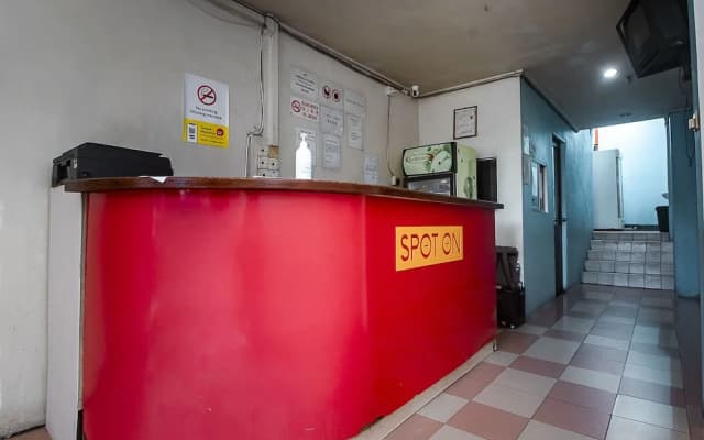 Hotel O Gold Star Hotel - photo 2