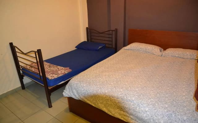 Hotel Indah - photo 5