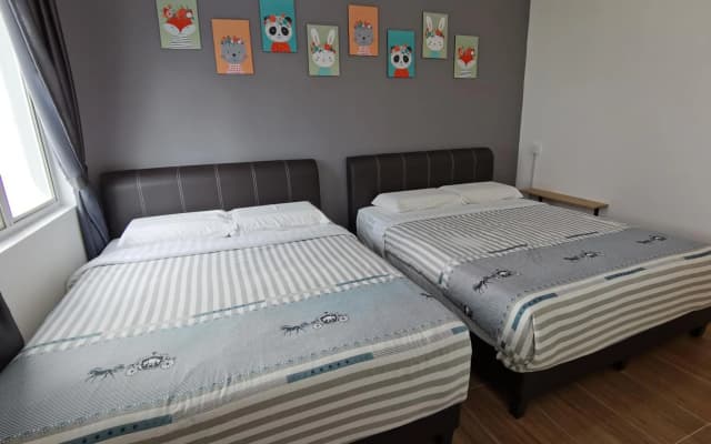 My Homestay N43 (14 pax) @ Golden Hills Night Market - photo 3