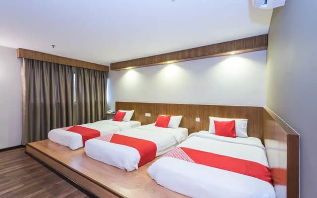OYO 89421 PP Island Hotel - photo 5