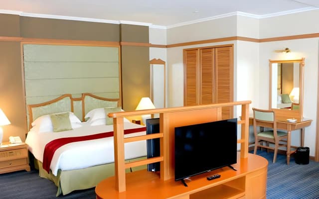 Grand Palace Hotel - photo 4