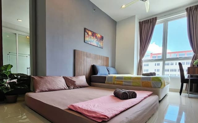 Cozy Mansion One Suite at Georgetown - photo 3