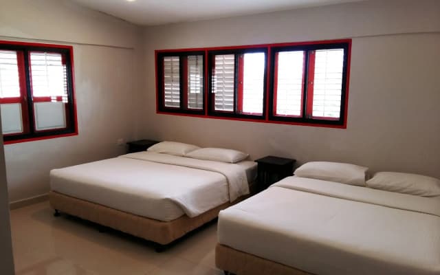 KT Chinatown Lodge - photo 4