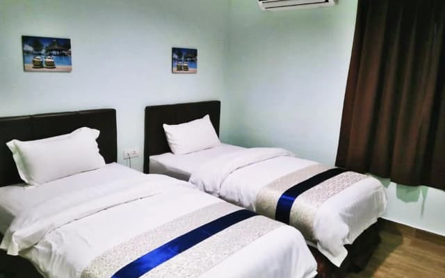 Summer Hotel - photo 3