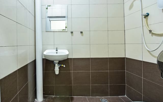 Hotel O Ezzyhome Johor Jaya - photo 5