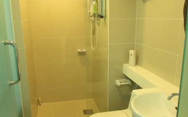 SOHO Duplex Scott Garden Old Klang Road - photo 5