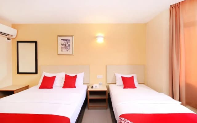 Super OYO 635 Seven Days Hotel - photo 4