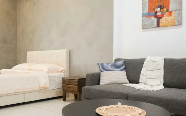 Luxstay Atria Sofo Suites Apartments - photo 4