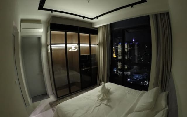 Expressionz Professional Suites by Cindy - photo 5