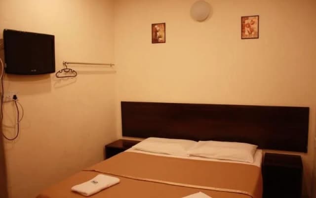 The Island Hotel - photo 4