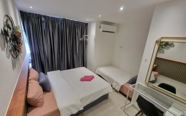 One Point Hotel - RH Plaza - photo 2