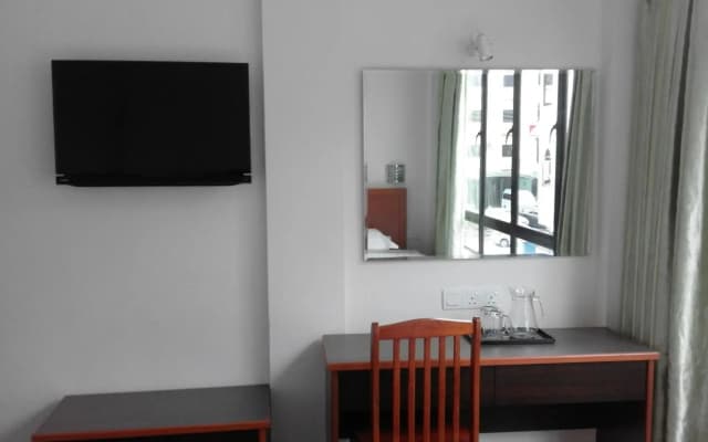 101 Hotel Miri - photo 2