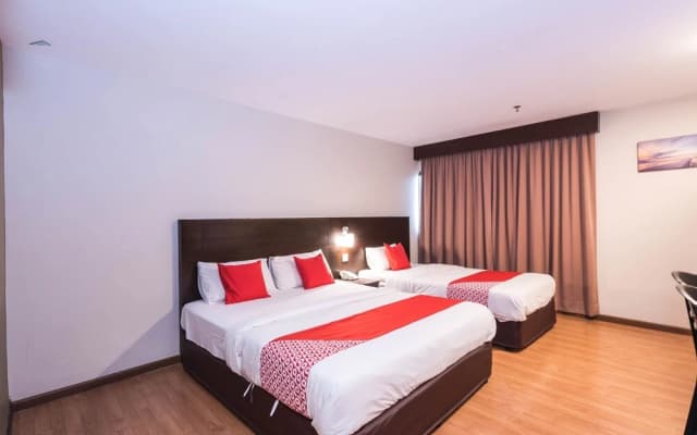 OYO 89421 PP Island Hotel - photo 3