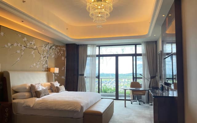 Forest City Golf Hotel - photo 3