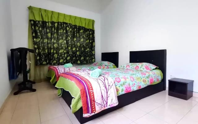 Sya Homestay @ Senawang - photo 2