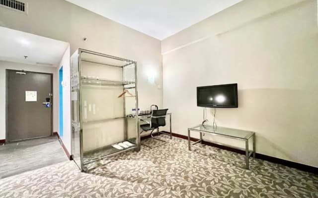 Kingston Hotel 10 at Bukit Jalil - photo 2