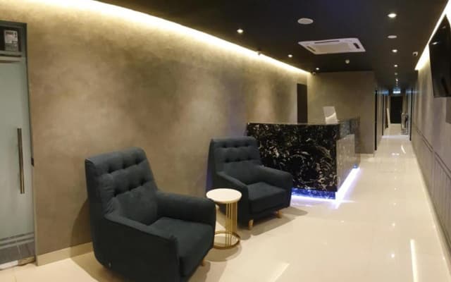 Suite Dreamz Hotel Banting - photo 2
