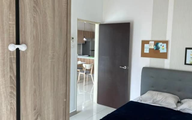 09-MODERN studio Palazio Mount Austin Homestay 3bedroom For 7PAX - photo 4