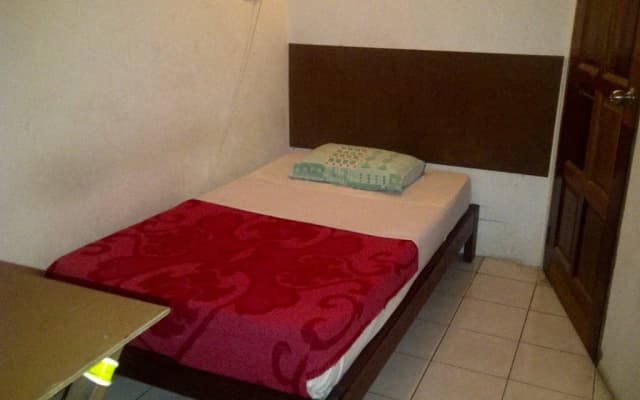 Onestar Lodge - photo 2