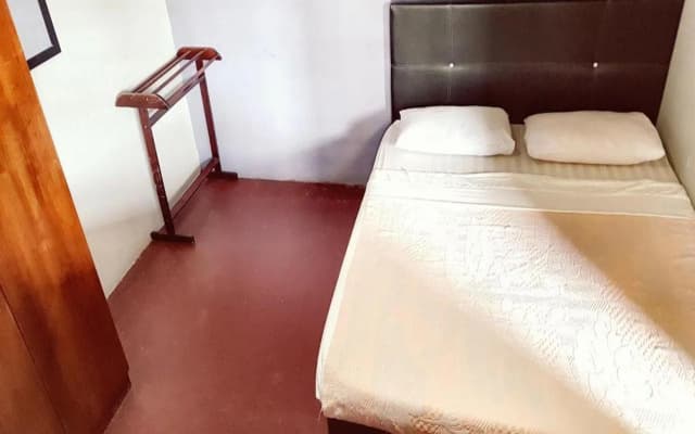 Jesselton Cabin - Hostel - photo 3