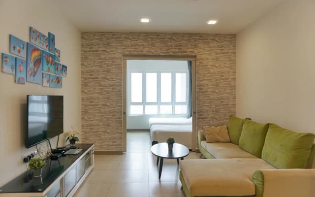 PM Octagon Suites And Apartment - photo 2