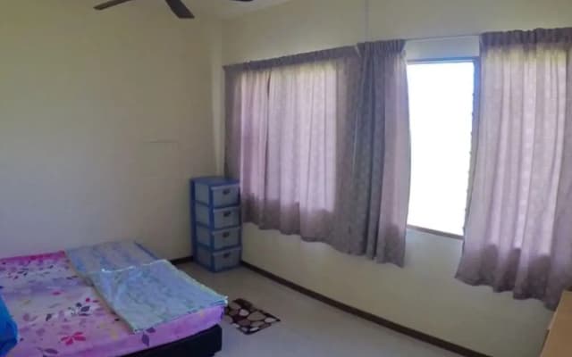 OYO Home 90371 Home Valley Homestay Tambunan - photo 3