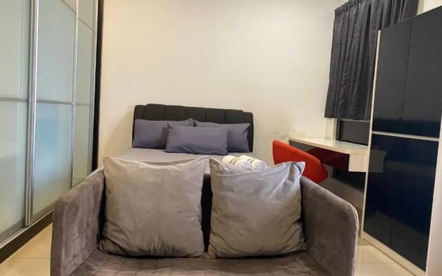 Exclusive Studio in Cyberjaya {Pool View} - photo 4