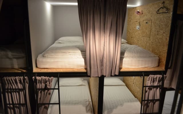 Sleepbox Hotel - Hostel - photo 5
