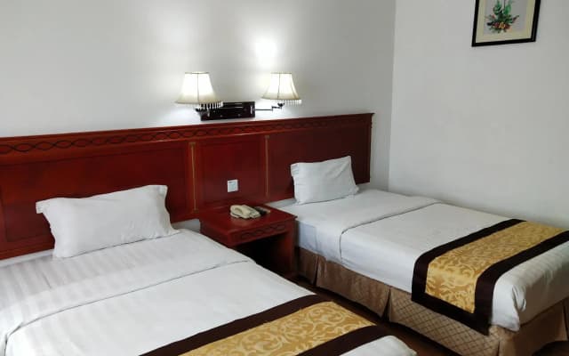 MB Hotel - photo 2