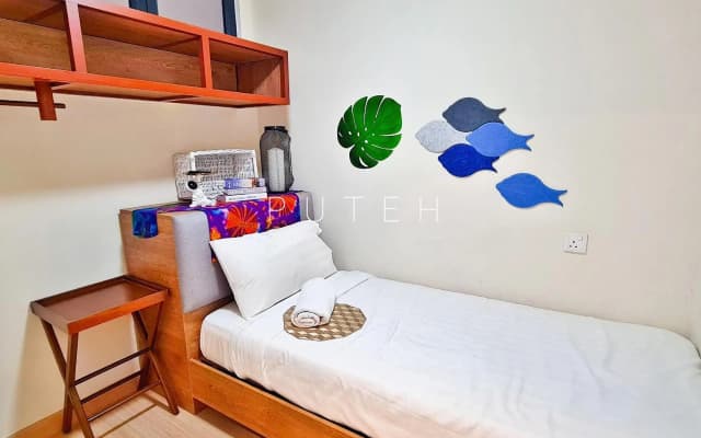 PUTEH Timurbay Beachfront Private Suite Kuantan - photo 4