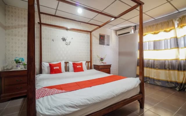 DJ Hotel Lumut by OYO Rooms - photo 4