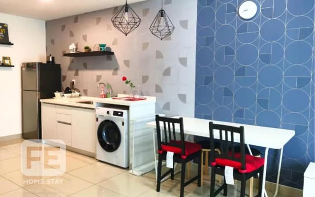 Netflix Wifi Trefoil Homestay Setia Alam FE Studo for 2 pax - photo 5