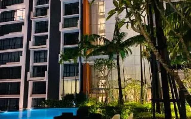 Grand Medini Suites by RR JBcity - photo 4