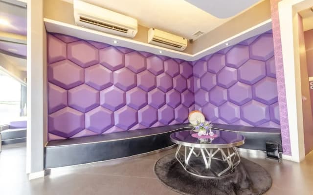 Hotel O oms Boutique Hotel - photo 4