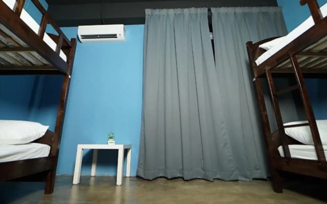 SPOT ON 89956 The Blue Malacca - photo 5