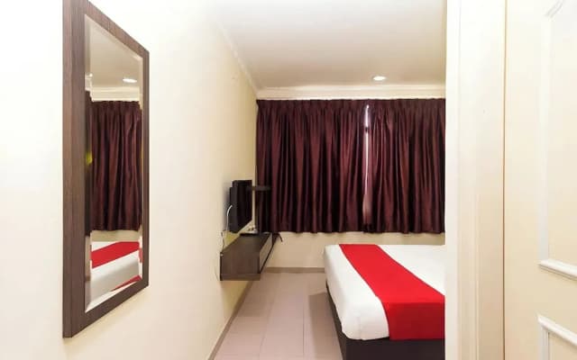 T P Hotel - photo 5
