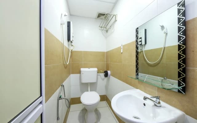 Md Hotel Masai by OYO Rooms - photo 4