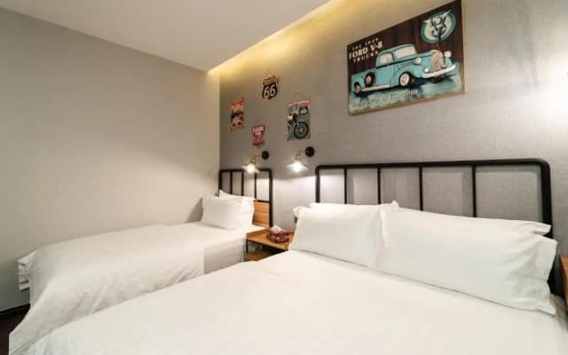 SVOK Hotel - photo 2