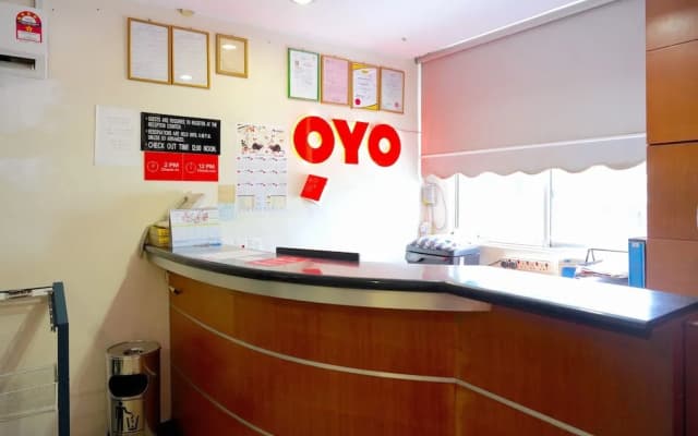 OYO 44051 Sunlight Inn - photo 2