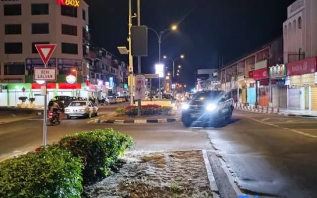 Wisma Orchid Homestay - photo 4