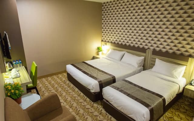 LS Hotel - photo 4
