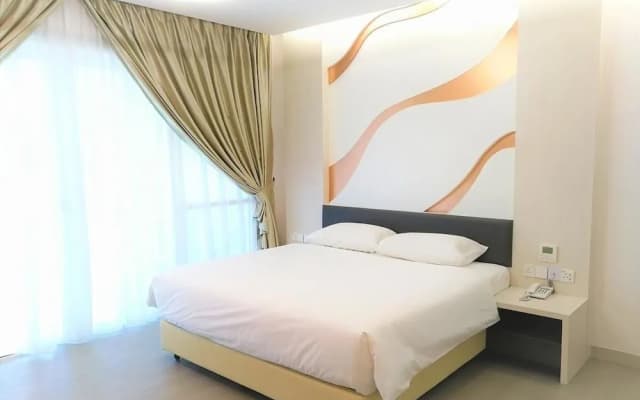 Legacy Hotel - photo 5