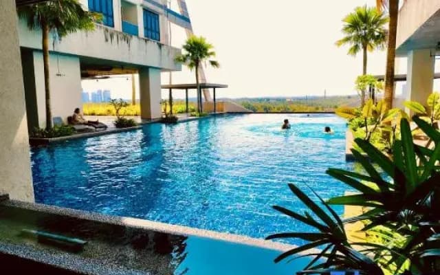 Ramada Medini Apartment - photo 3