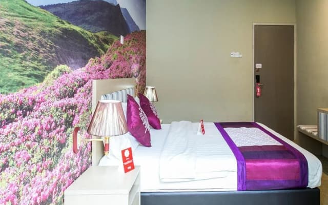 OM Hotel - photo 2