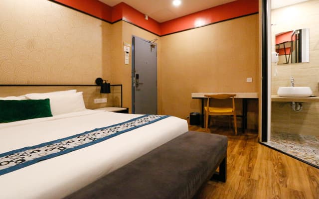 Golden Roof Hotel Seri Iskandar - photo 3