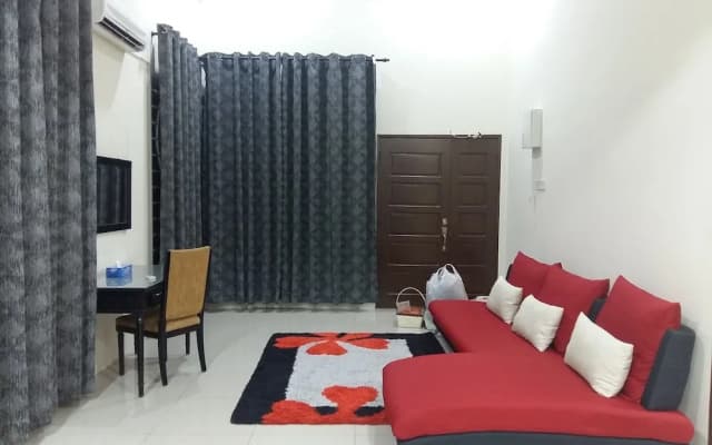 Rest Inn Mutiara at Homestay Gemas - photo 3