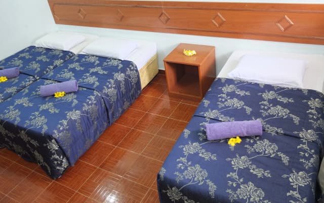 Purnama Beach Resort - photo 5